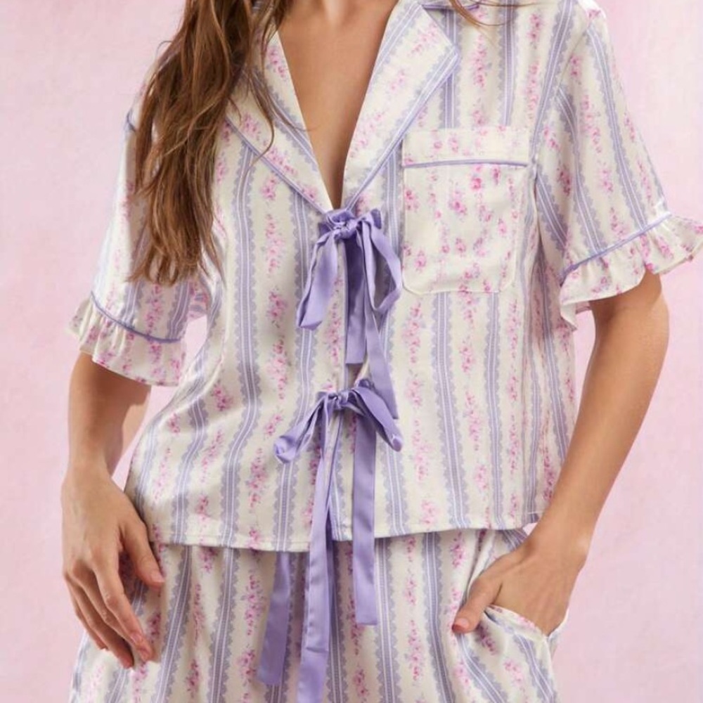 NWT Purple & Pink Lavender Floral Women's Pajama Set